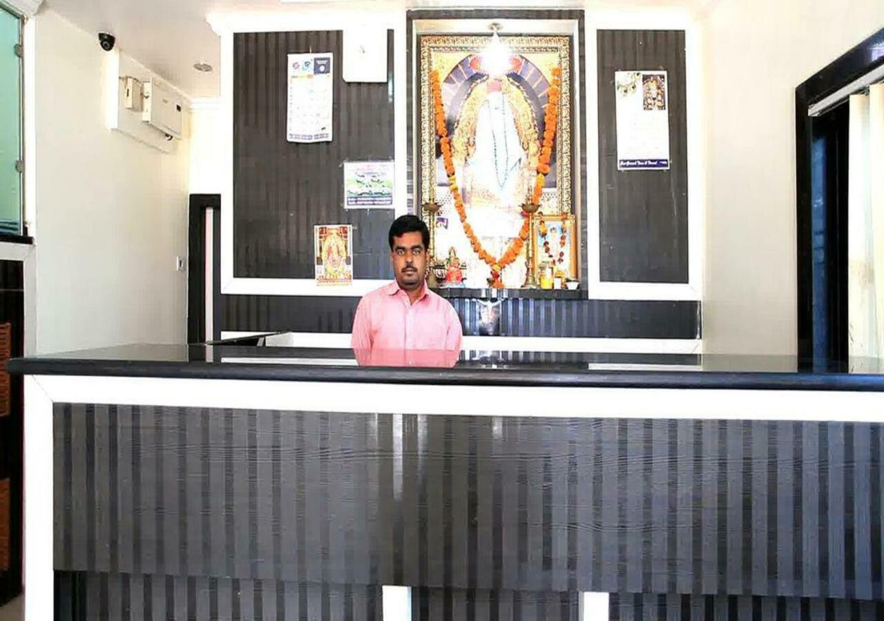 Hotel Sai Ganesh Shirdi Eksteriør bilde
