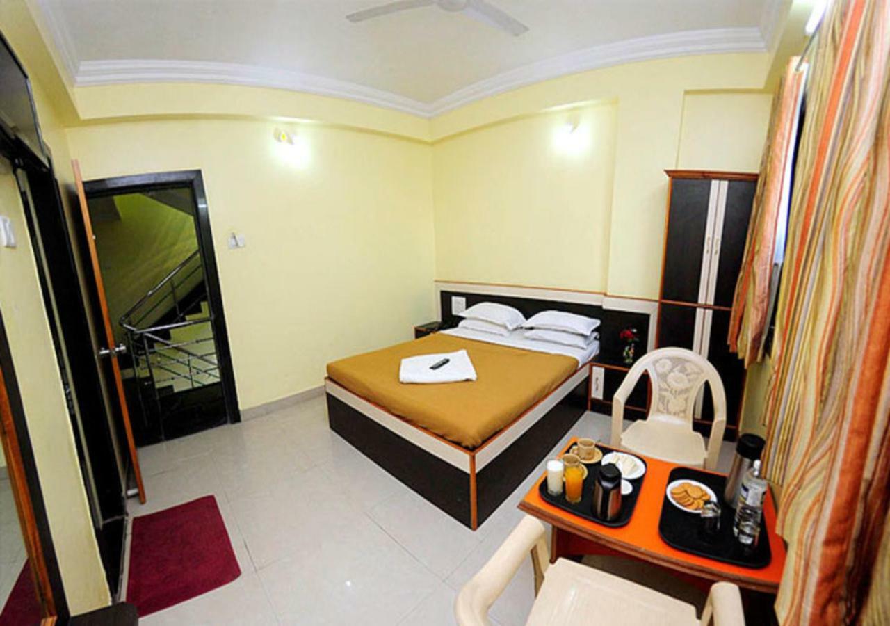 Hotel Sai Ganesh Shirdi Eksteriør bilde